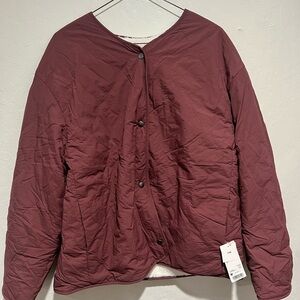Women's UNIQLO Burgundy Reversible Quilted Jacket